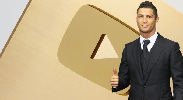 Cristiano Ronaldo Placa de oro en youtube
