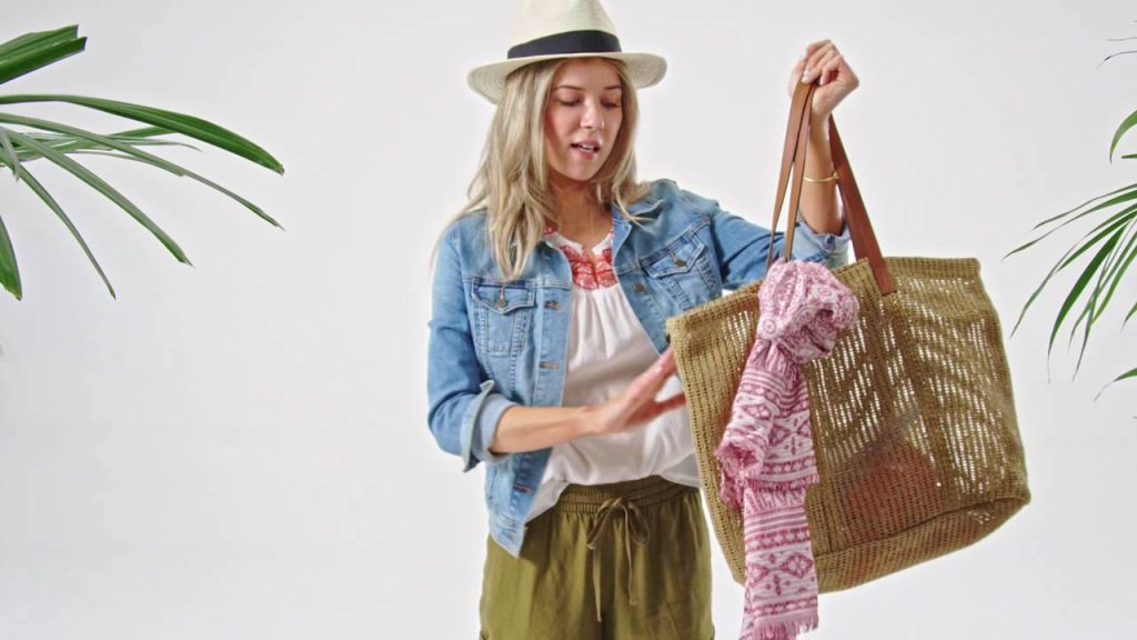 old navy colabora con  influencer meghan rienks 